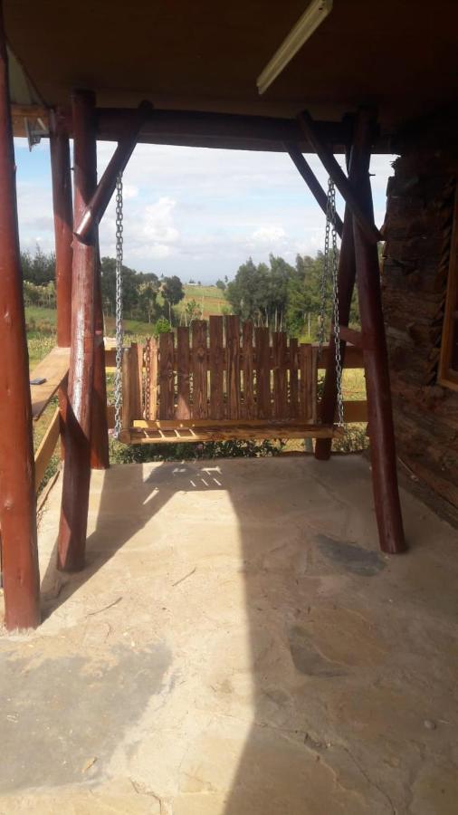 The Wonky House Timau Exterior foto